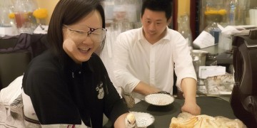 物业扣压业主货物合法吗？